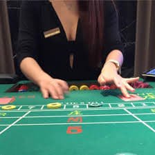 handicap parlay featured game showcase